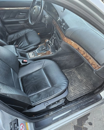 BMW Seria 5 cena 49600 przebieg: 338000, rok produkcji 2001 z Białystok małe 92